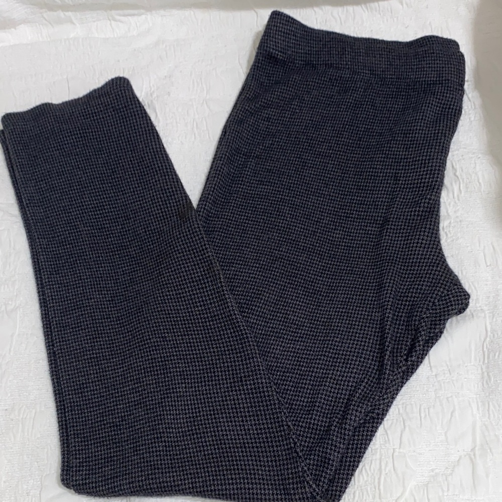 Lou & Grey houndstooth legging